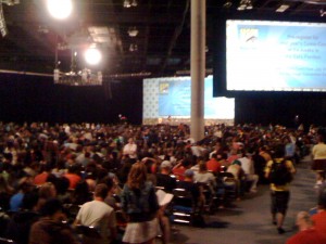 IMG_1719 The massive crowd inside Hall H.