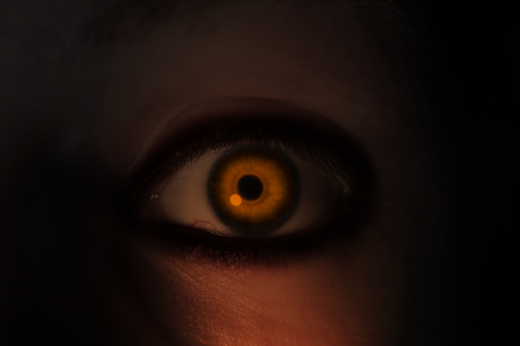 dark evil eyes
